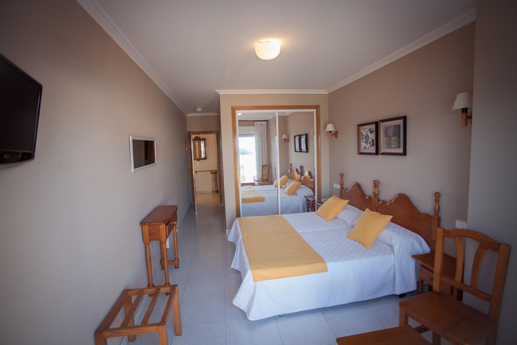 Hotel Martin Esperanza Portonovo Camera foto